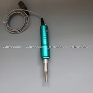 28KHz 700W অতিস্বনক স্পট ঢালাই মেশিন